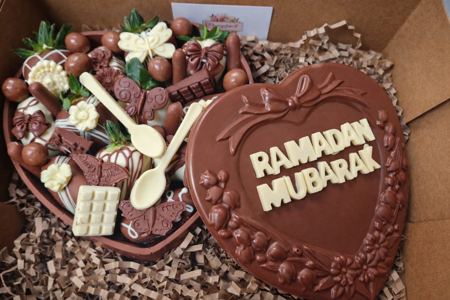 Handcrafted personalised chocolate heart box with chocolate-covered strawberries by The Chocolate Affair Glasgow